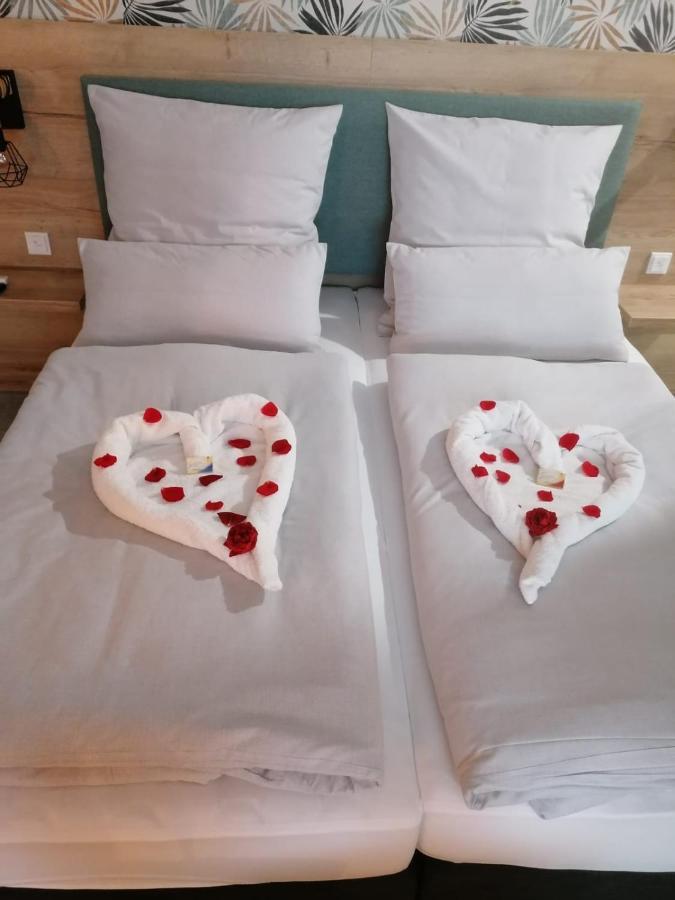 Hotel Le Filou Hille Eksteriør bilde